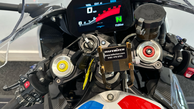 BMW M1000 RR